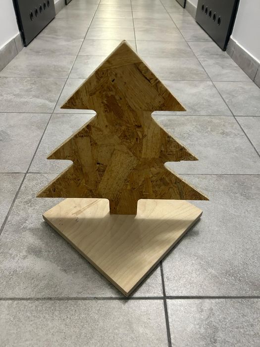 Sprzedam choinkę drewnianą