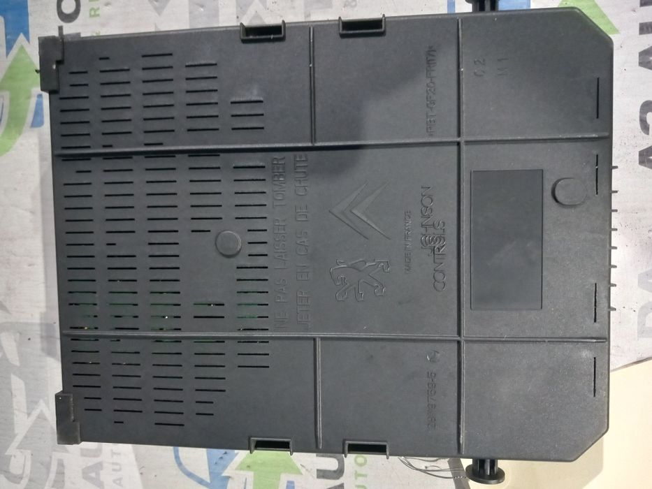 Caixa de fusíveis Peugeot Partner Citroën Berlingo