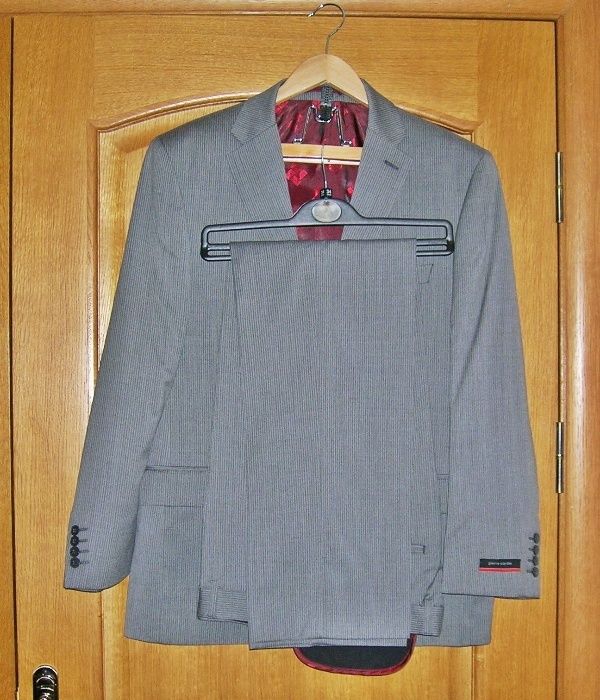 Чоловічий костюм Pierre Cardin. Оригінал. Куплений у Лондоні. Новий