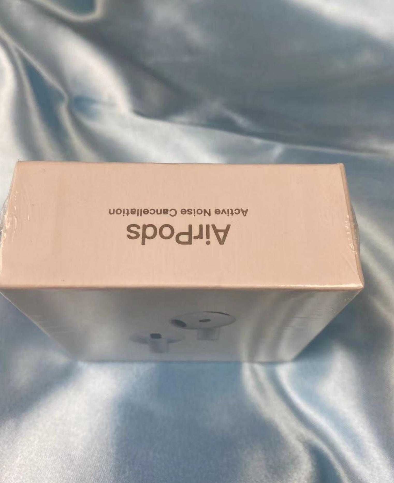 Zupełnie nowe, nieotwarte słuchawkiAppleairpods4-109złA-N-C