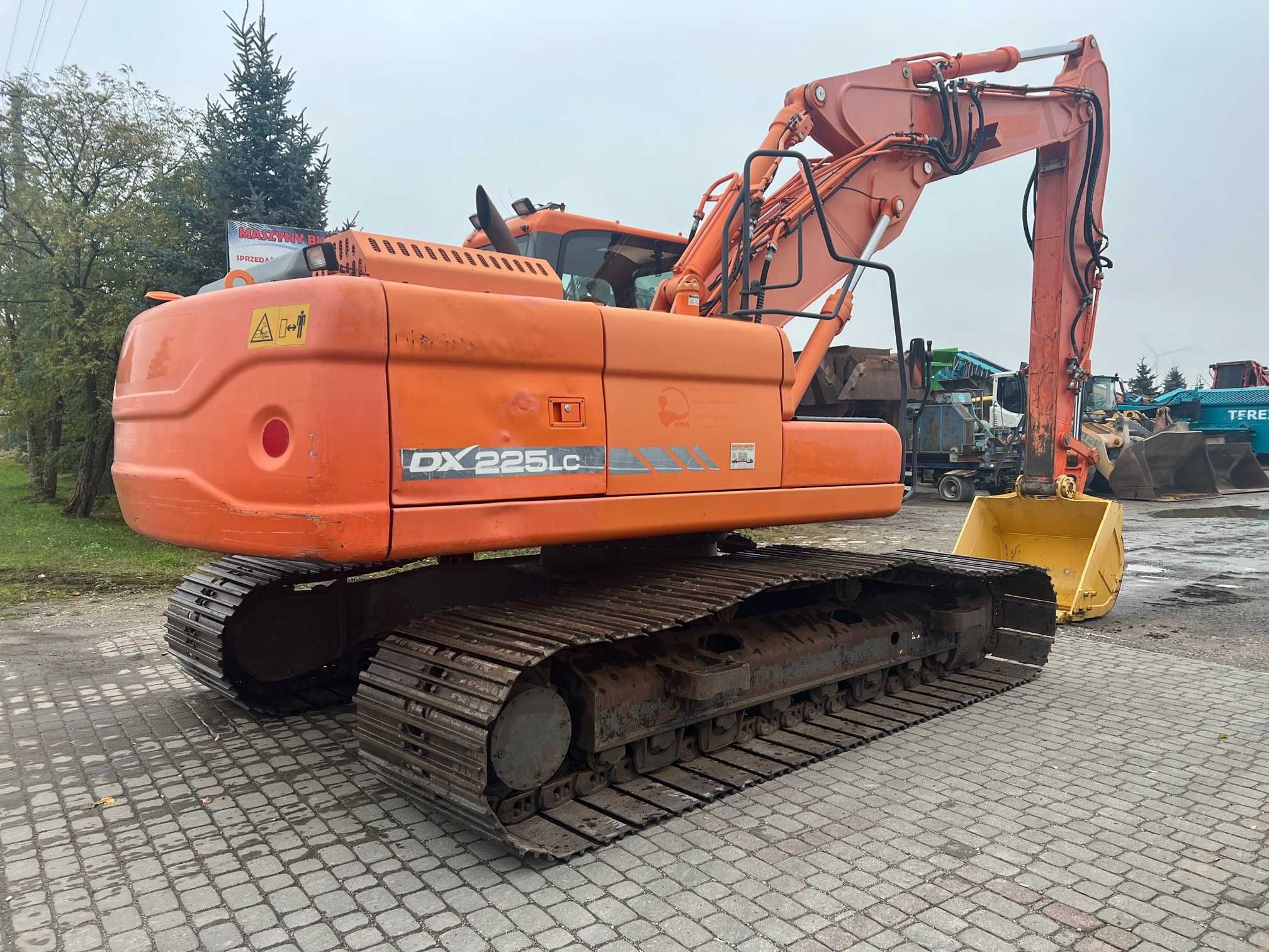 Doosan DX225Lc koparka gąsienicowa