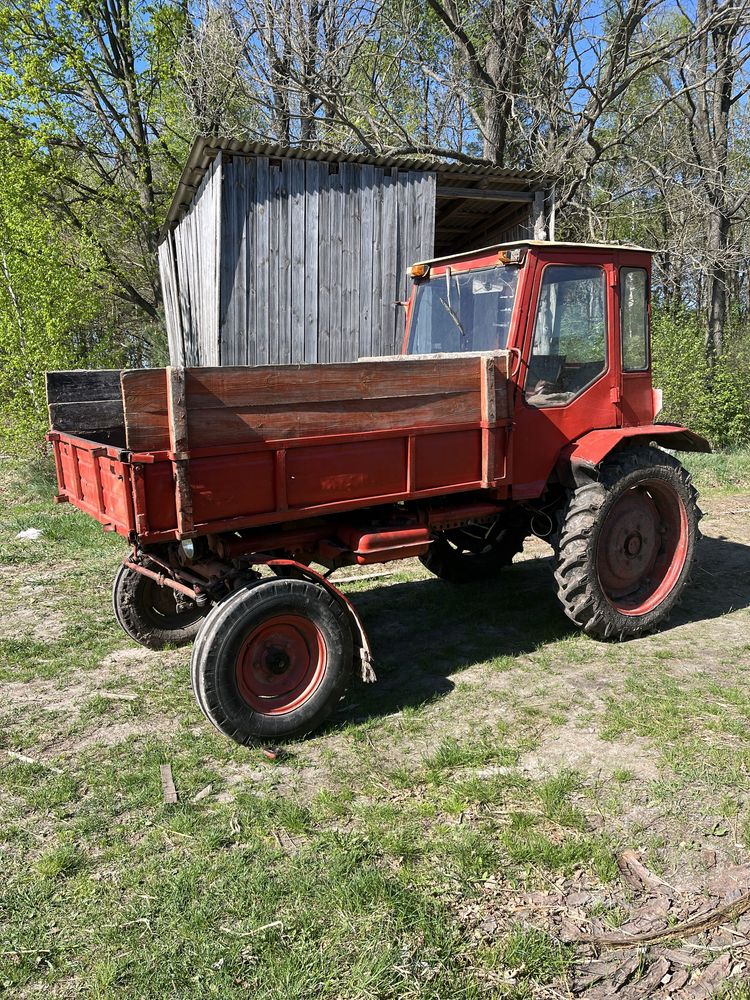 Продам трактор т 16