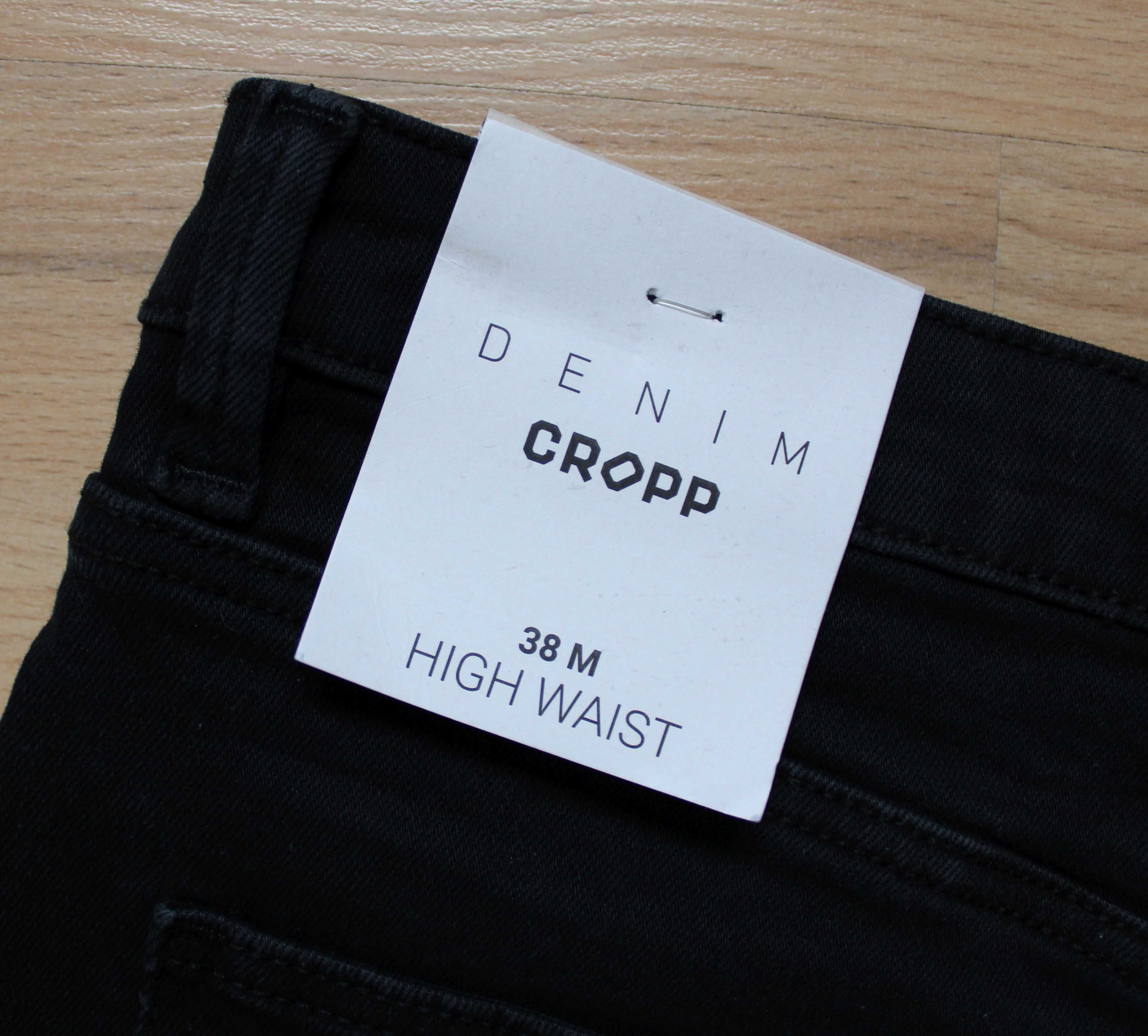 Czarne spodnie jeansy skinny high waist M 38 Cropp