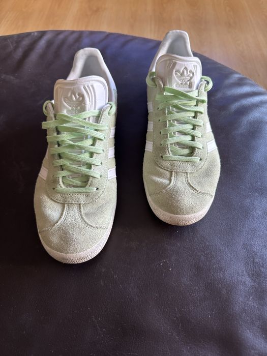 Tenis Adidas Gazelle verde