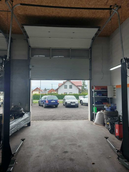 Podnośnik dwukolumnowy elektromechaniczny BOSCH VLE 2130E 2130 E