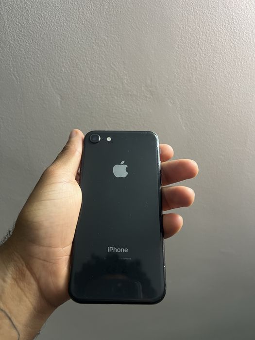 iPhone 8 64GB - Com Marcas de Uso