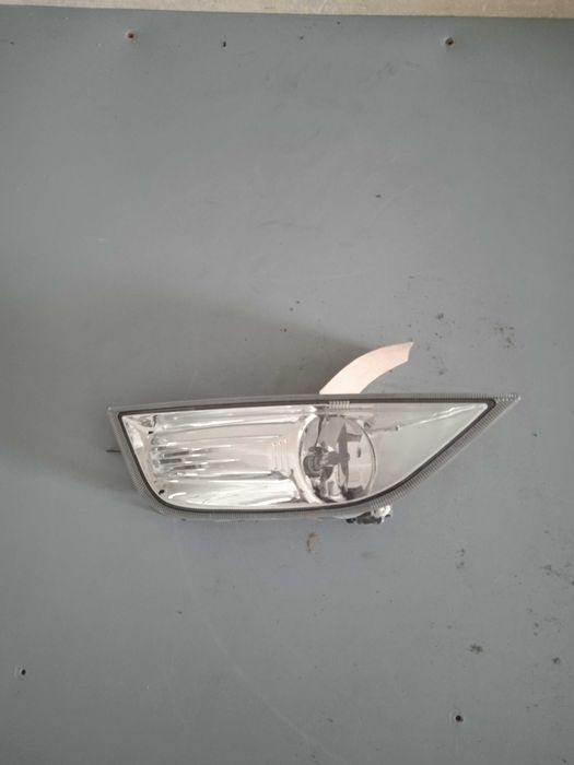 Halogen lampa przeciwmgielna prawa Ford Mondeo Mk4