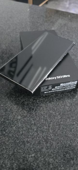 Samsung S23 Ultra 256GB z 8GB