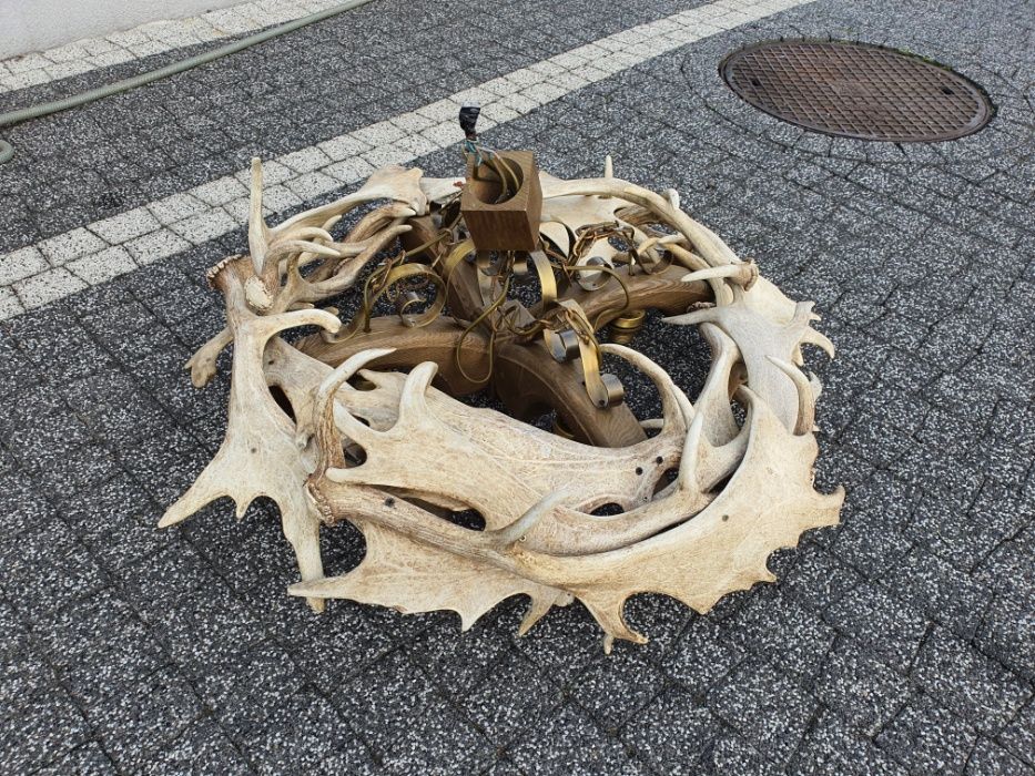 Żyrandol myśliwski z poroży, lampa, poroże, leśniczówka