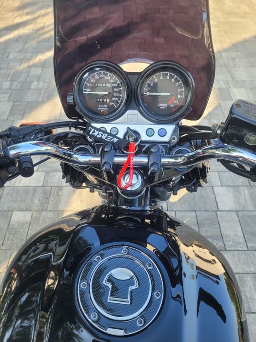 Honda cb750 seven-fifty