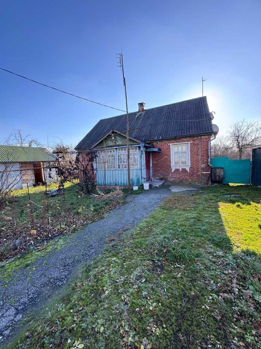 № 13908 - Будинок, Іванівка (фасад на трасу Київ—Чоп), 1-пов., 25 сот.