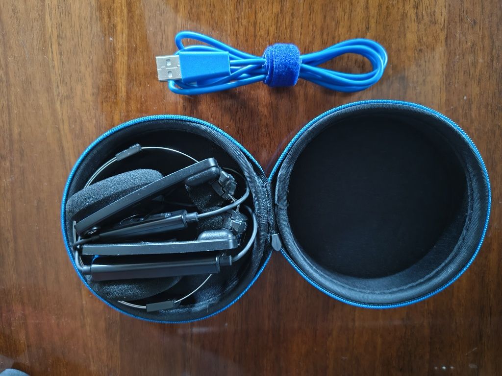 Koss Porta Pro Wireless słuchawki bluetooth z mikrofonem + gąbki