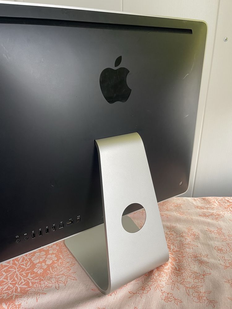 APPLE MA876/C2D/4/250 20" iMac(R) Настольный компьютер