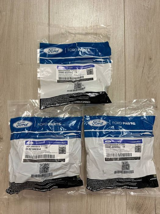 Сайлентблоки заднего рычага, цапфы Ford Fusion/Edge/Lincoln MKZ/MKX