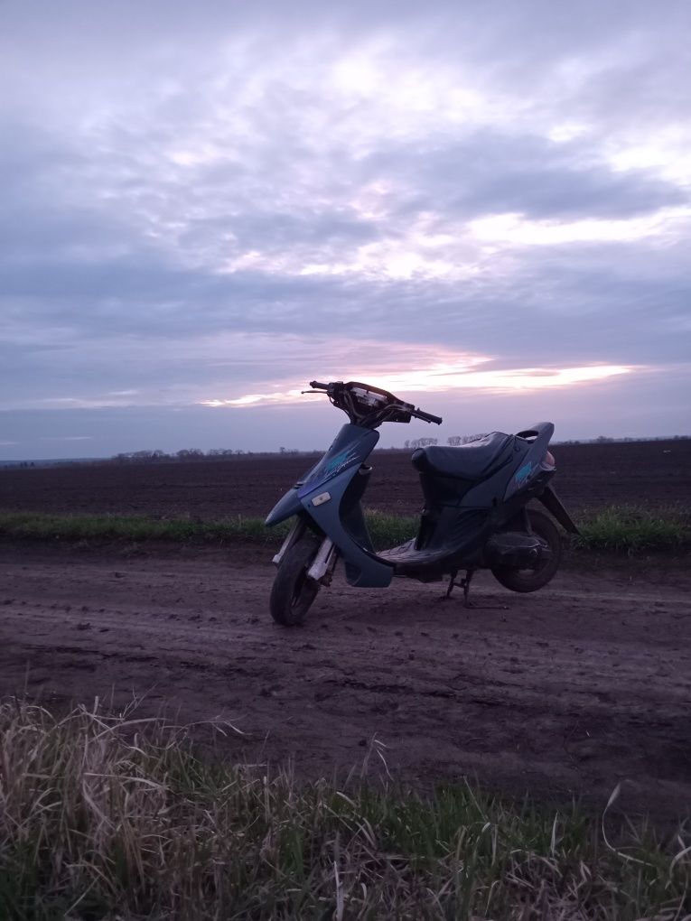 Продам suzuki sepia zz,і є навігатор без мотора