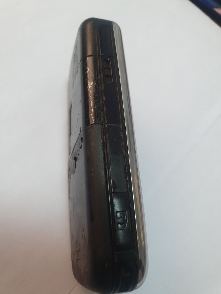 Продам телефон  nokia 6233