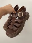 Sprzedam buty sandały dla dziewczynki Zara. Rozmiar 33.