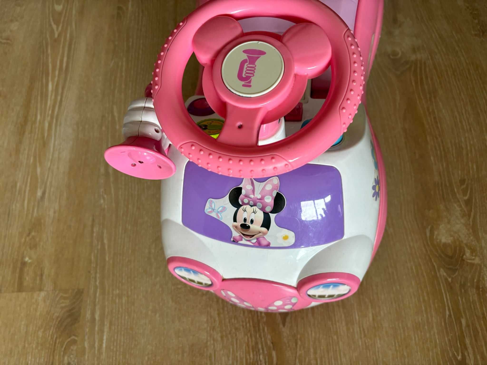 Carrinho musical da disney