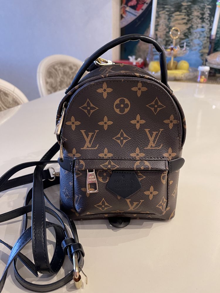 Новый рюкзал LV сумка Guess Antonio Biaggi