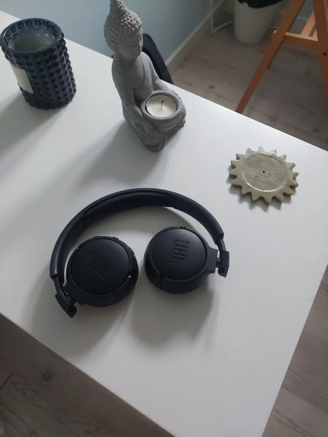 JBL Tune 660NC na caixa