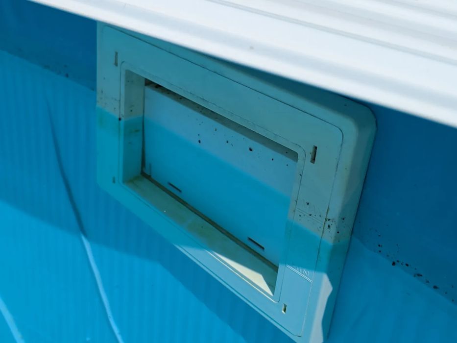 Escorredor de Piscina Flutuante Simples