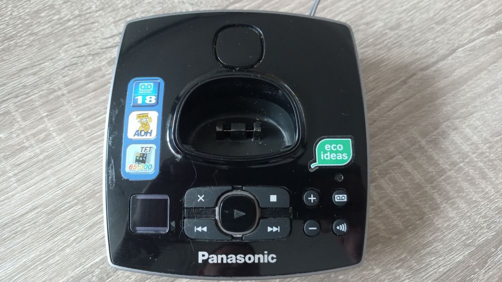 Стаціонарний бездротовий радіо-телефон Panasonic KX-TG8061UA  
Продаєм