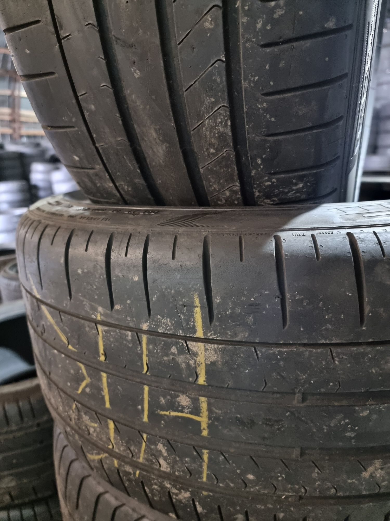 305/30 R20 Pirelli P Zero