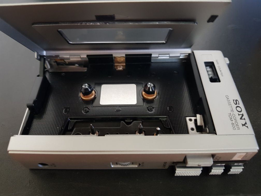 Касетний Плеєр Рекордер SONY TCM-600 НОВИЙ