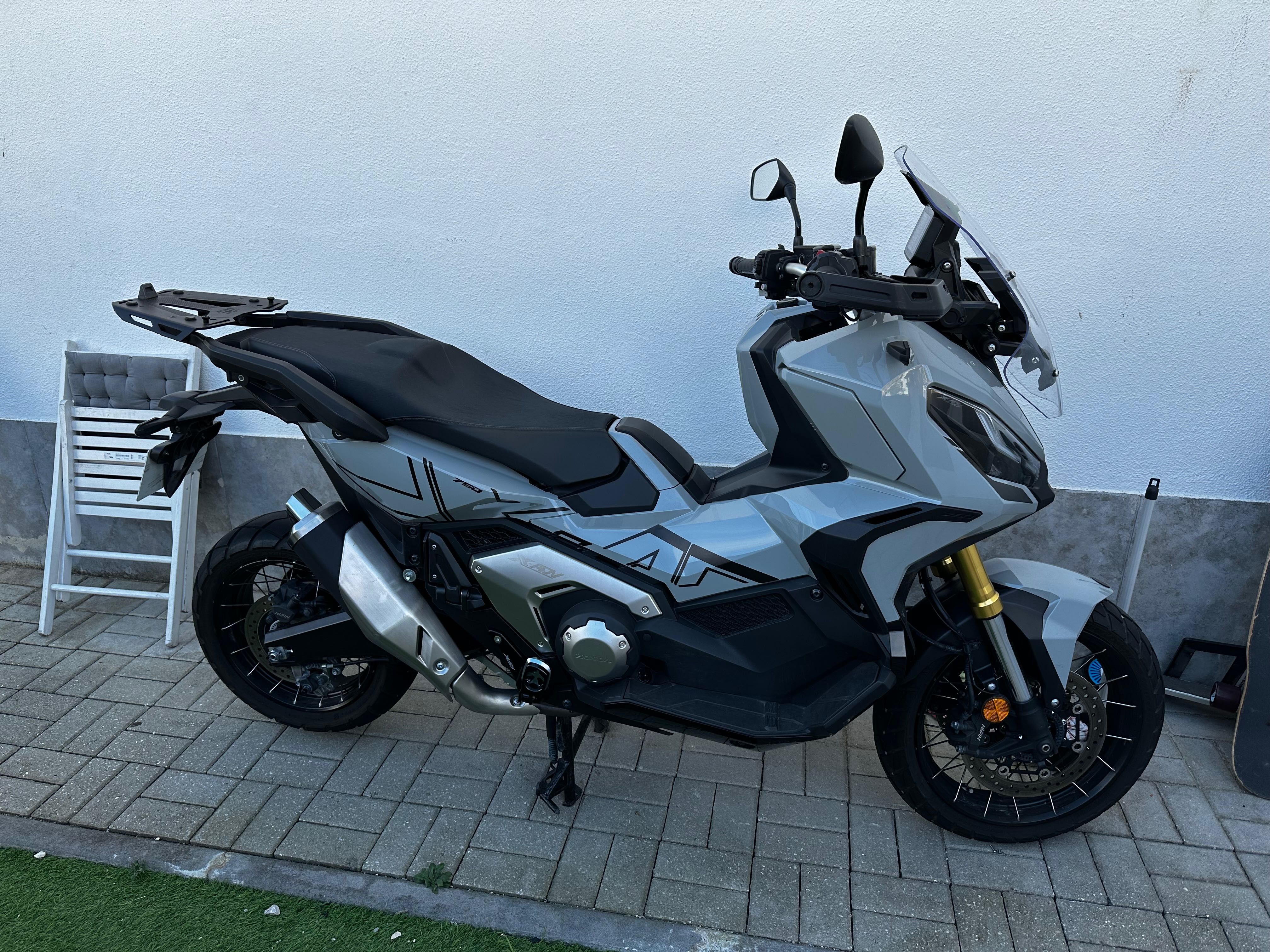 Honda X-ADV 750 18.000KM 2021