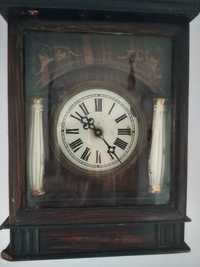 Stary antyczny zegar