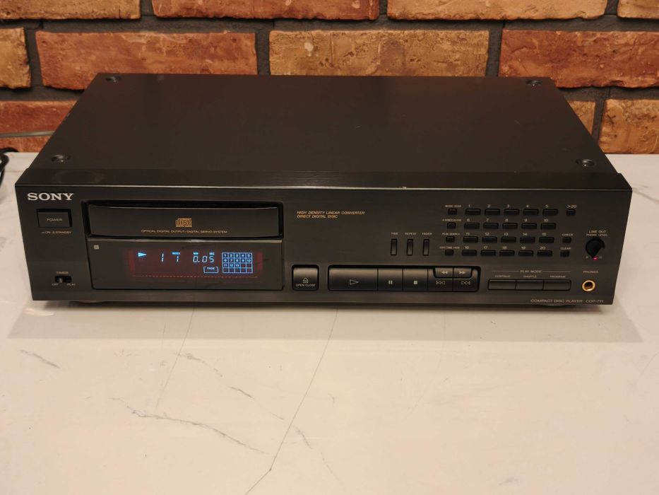 SONY CDP-711 ! Znakomity odtwarzacz CD ! OKAZJA