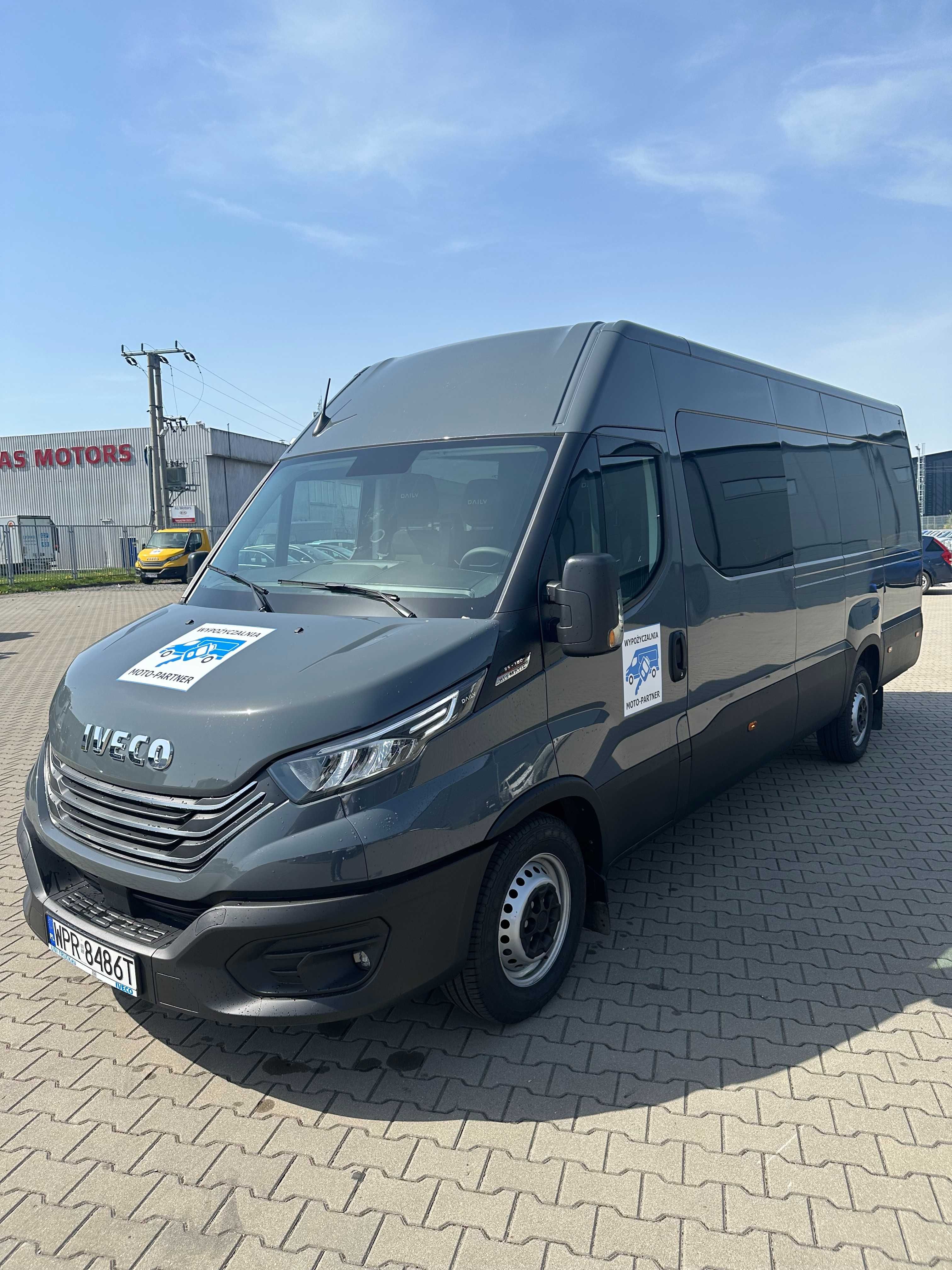 Wynajem Iveco Daily/brygadówka/7-osobowy/furgon/
239 zł za dobę