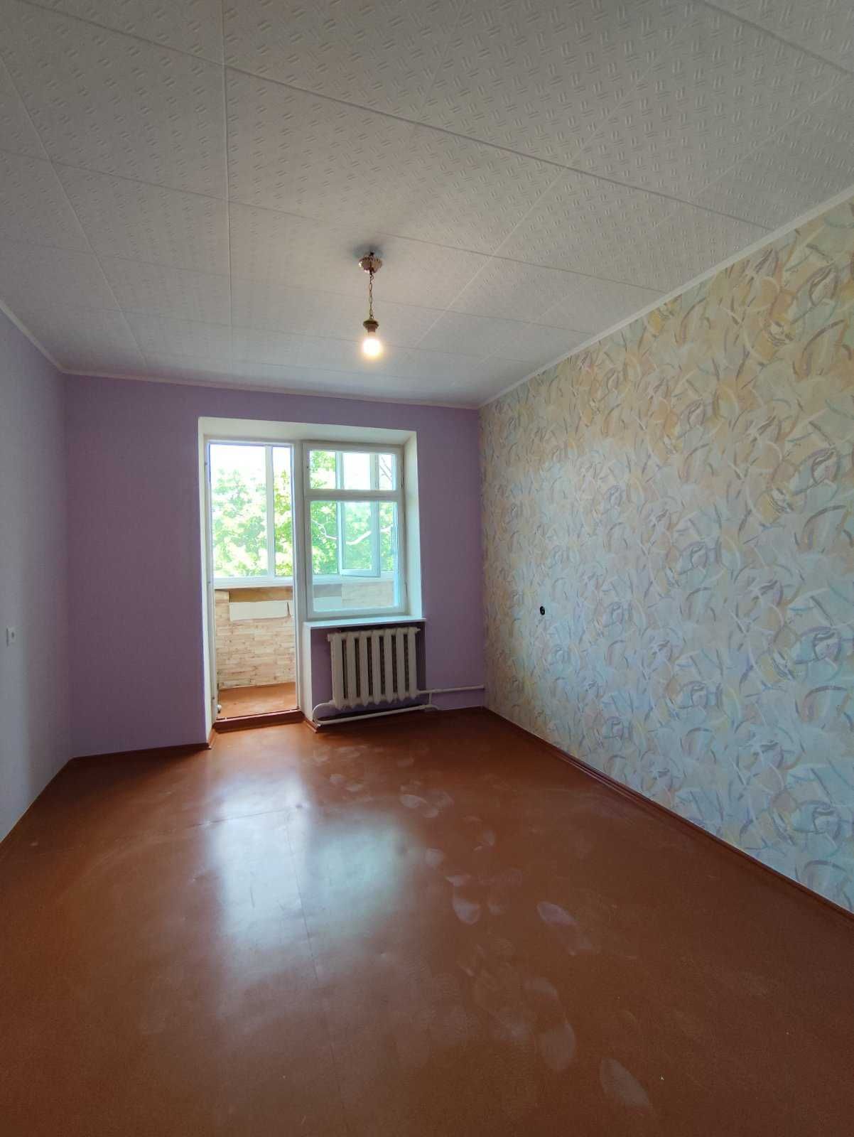 № 12762 - 3 к. квартира, Озерне, Авіаційна , 5/5 пов., цегла