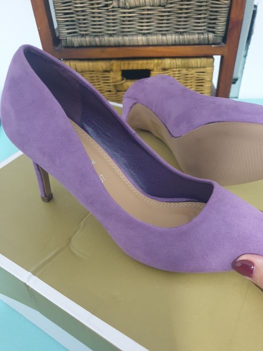 Sapatos novos tamanho 38