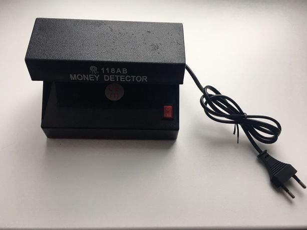 Ультрафиолетовый детектор валют от сети 220В