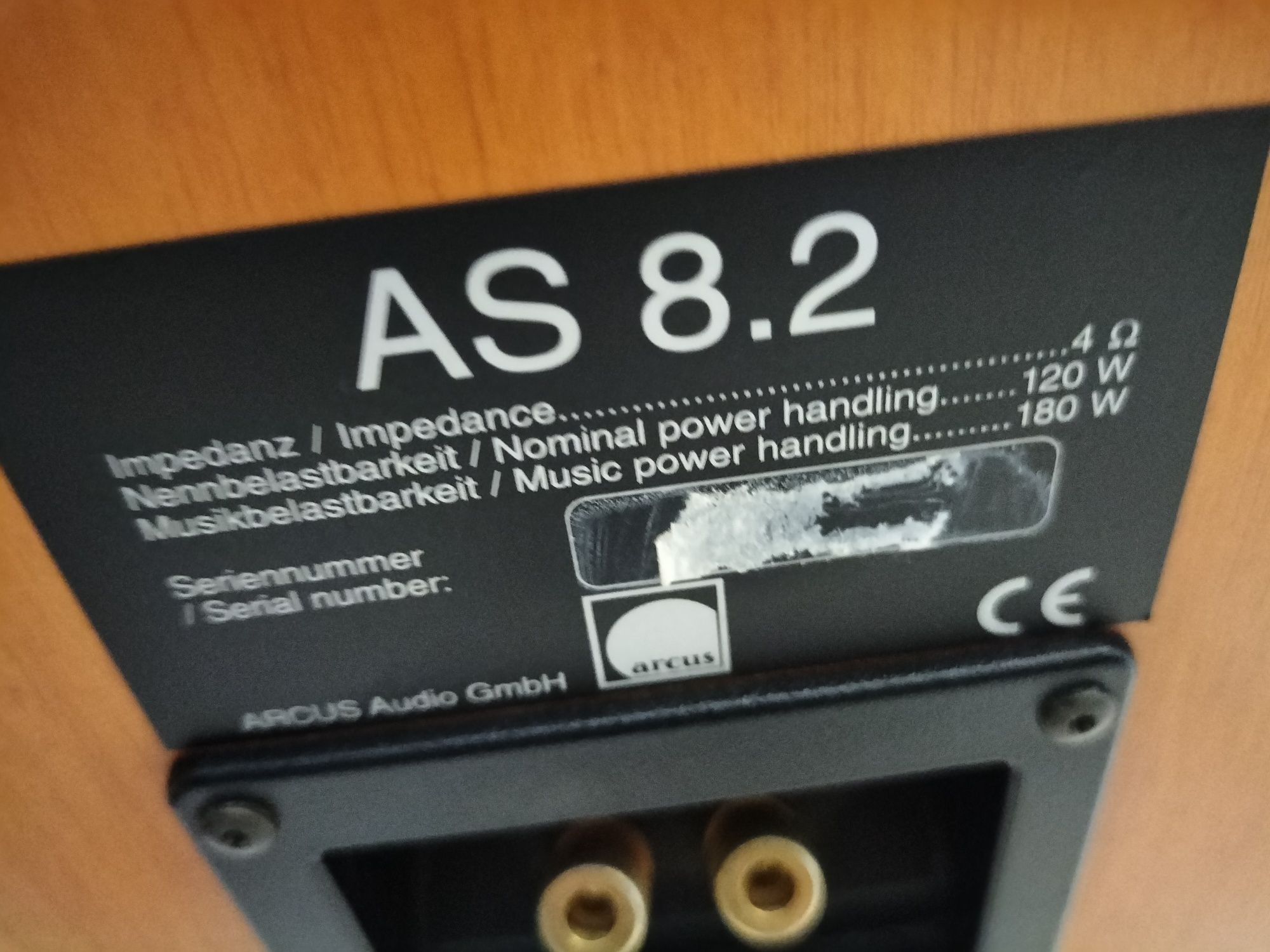 Kolumny Arcus AS 8.2