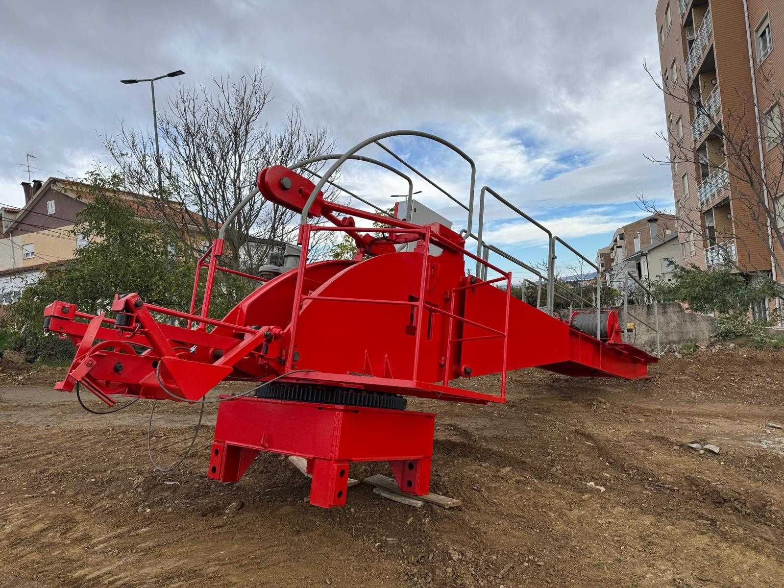 Grua torre  com base