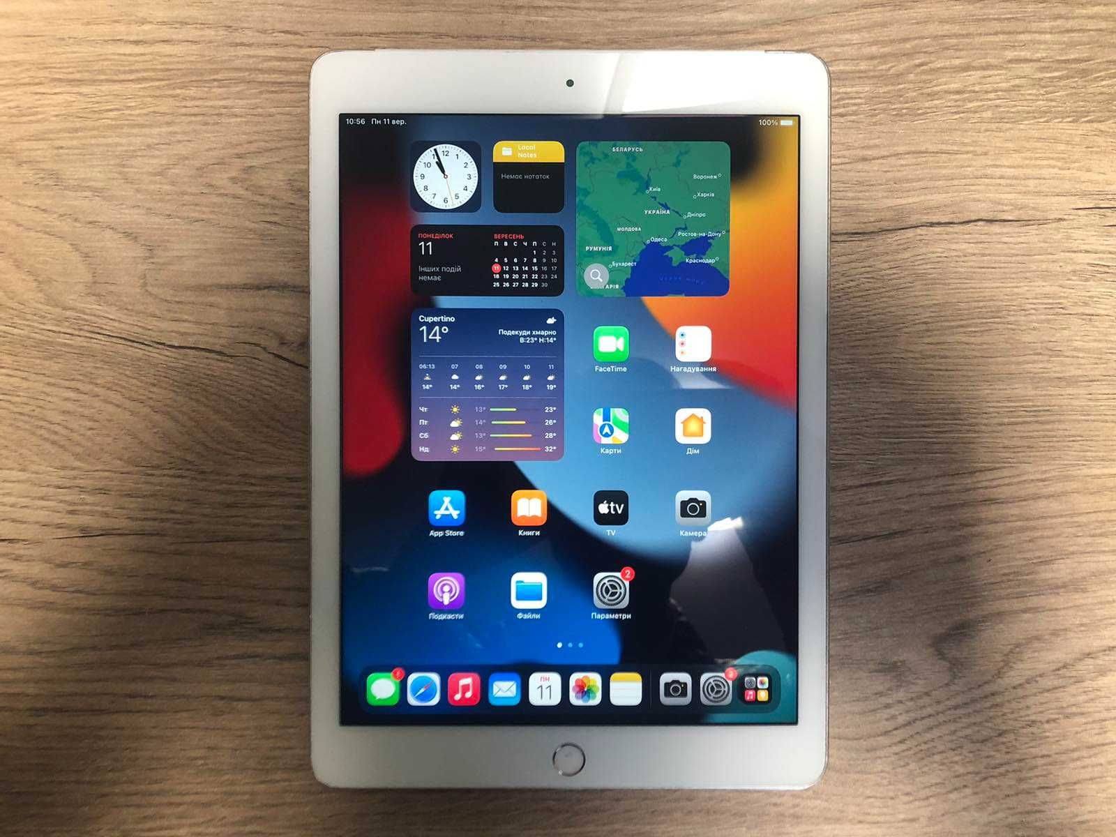 Планшет Apple iPad Air 2 Wi-Fi 64GB + LTE