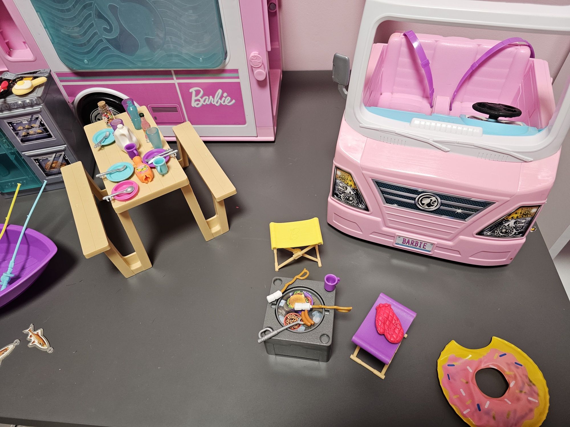 Camper dla BARBIE