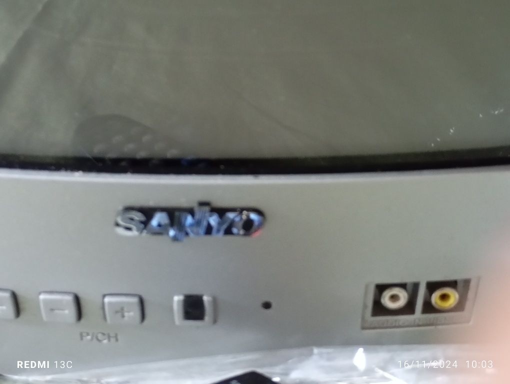 Televisão Sanyo usada