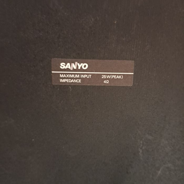 Музыкальный центр  Sanyo DC-DA370