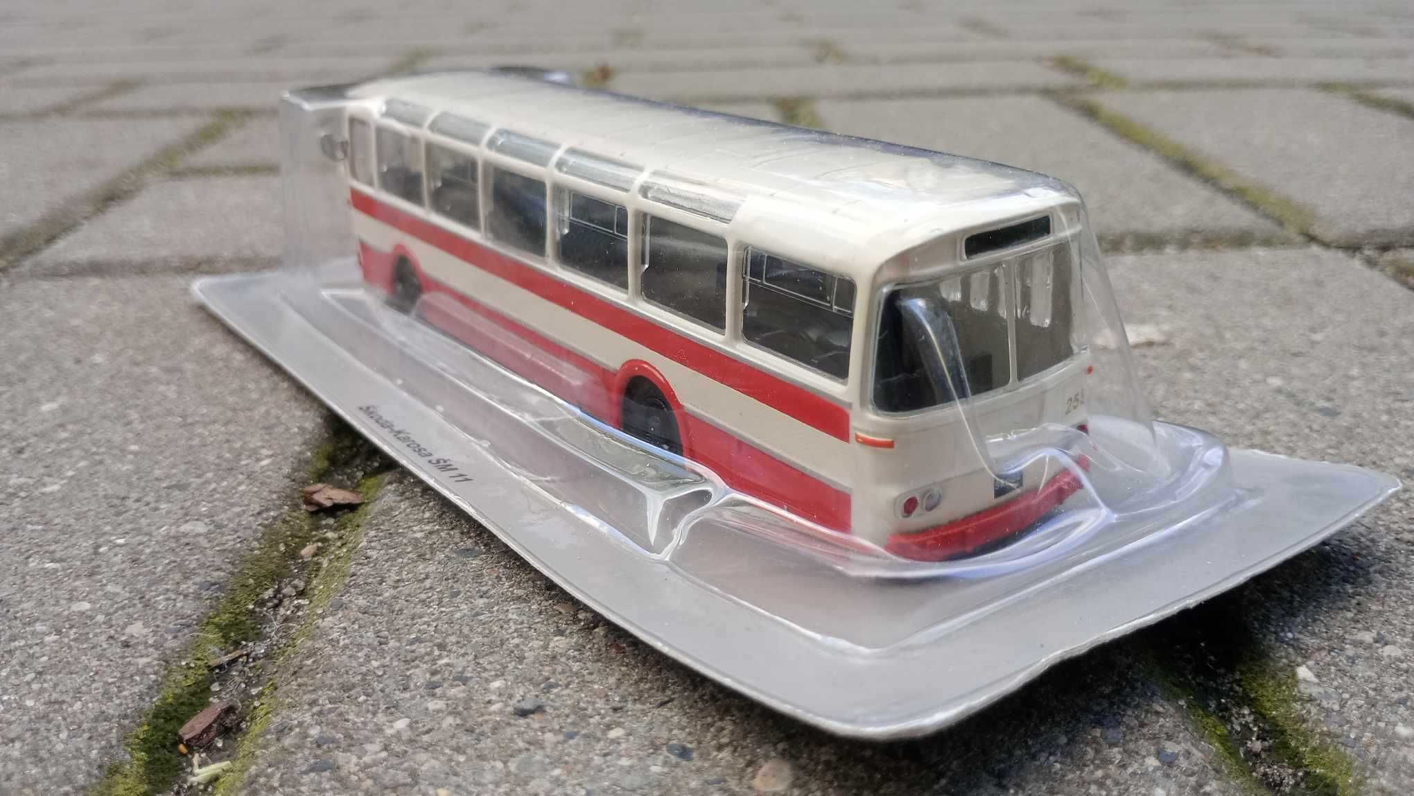SKODA KAROSA SM 11 kultowe autobusy auta PRL 1:72 Deagostini model KaP