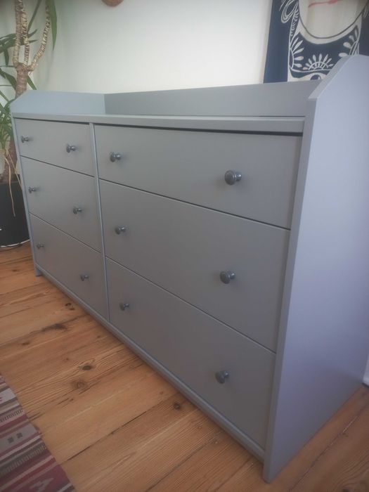 Cómoda IKEA HAUGA como nova