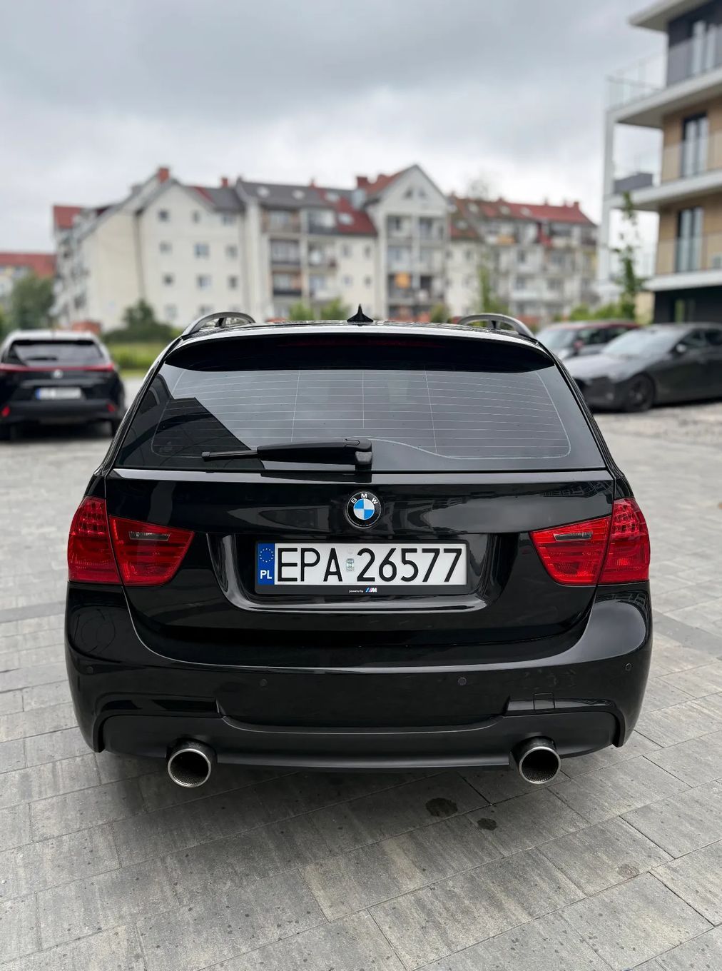 BMW Seria 3 BMW Seria 3 330D xDrive manual 350 KM Mpakiet