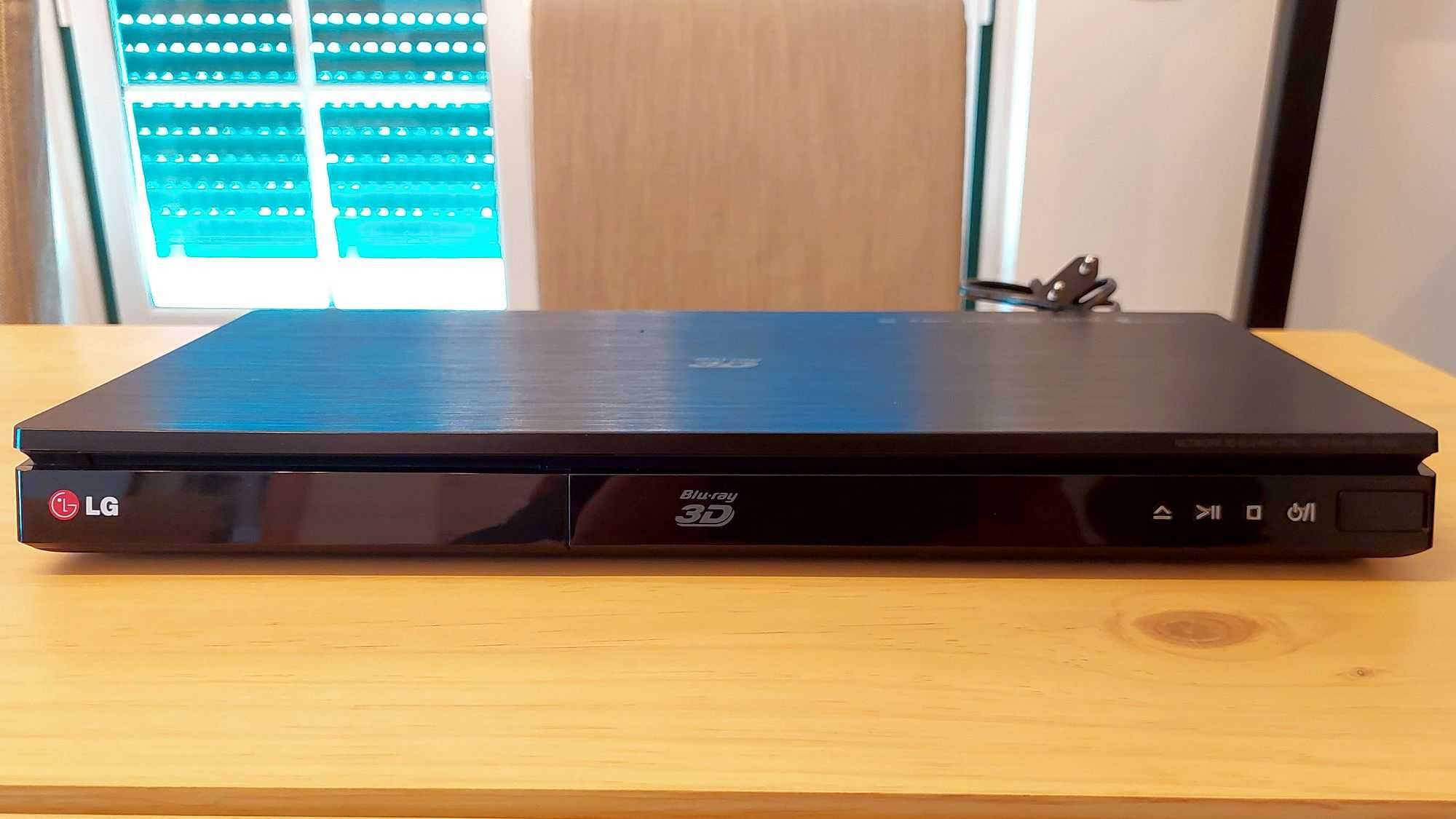 LG BP630 3D Blu-ray Disc Player with LG Smart & Wi-Fi