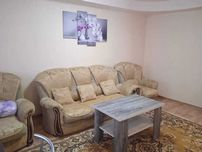Продається 2 кімнатна квартира вул. Паркова р-н кр. ринку