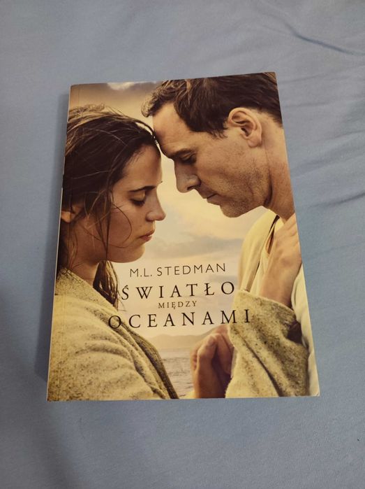 Książka Światło między oceanami