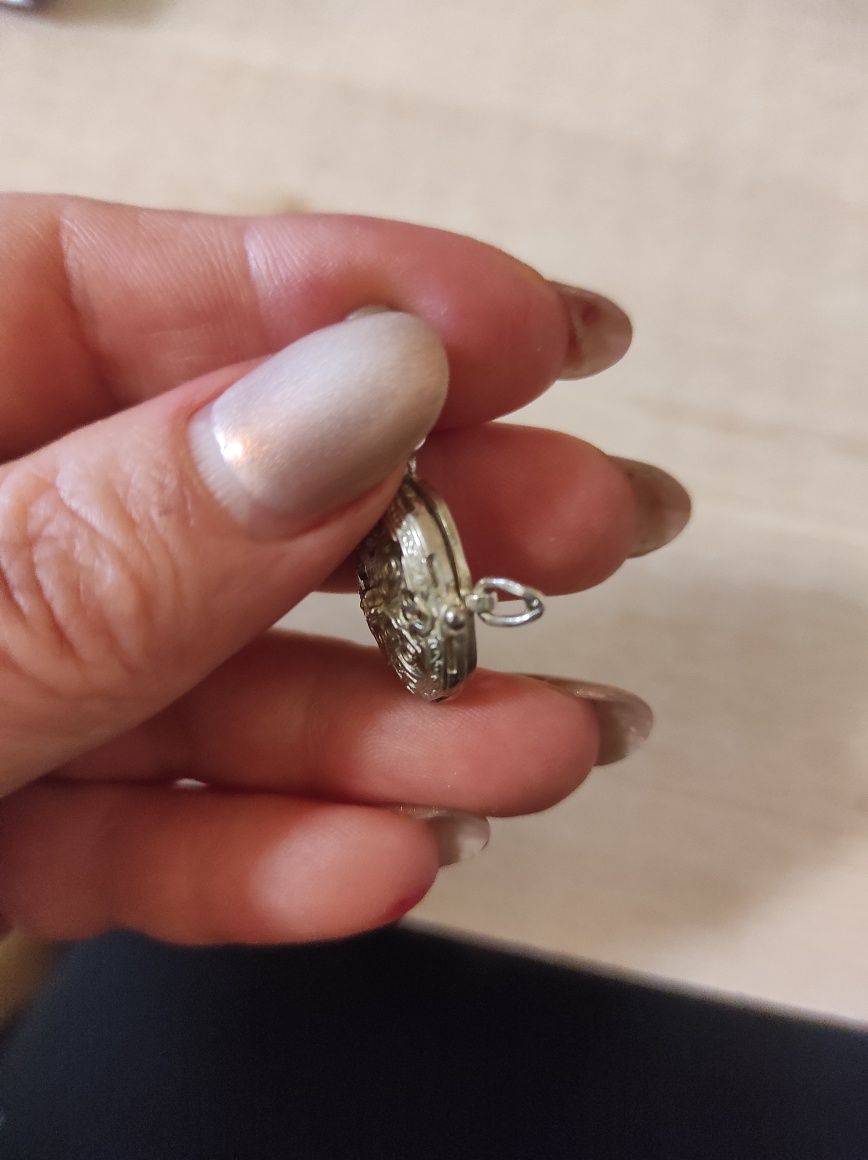 Серебряная ладанка