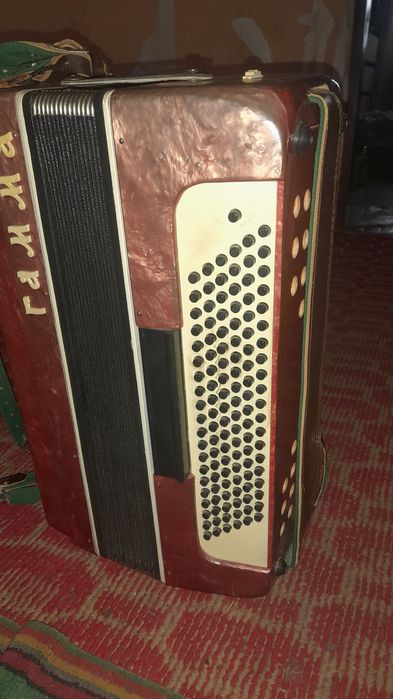 Акордеон гамма в гарному стані