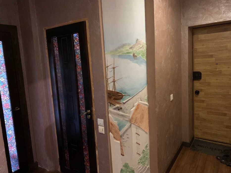 Продаж 2 кмн квартири, вул. Кияшка (213-178-270)